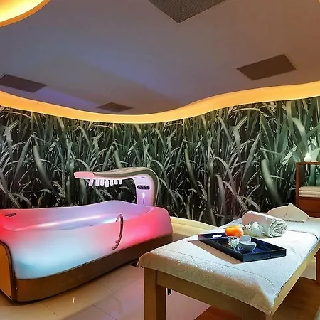 Exe Thalasso & Spa- Adults Only Отель 4*