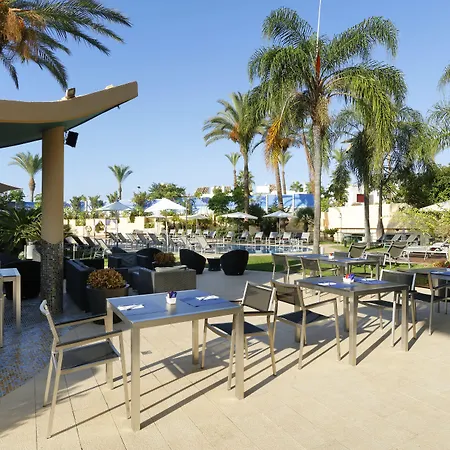 إكس إيستبونا ثالاسو آند سبا - للبالغين فقط فندق إِستيبونا