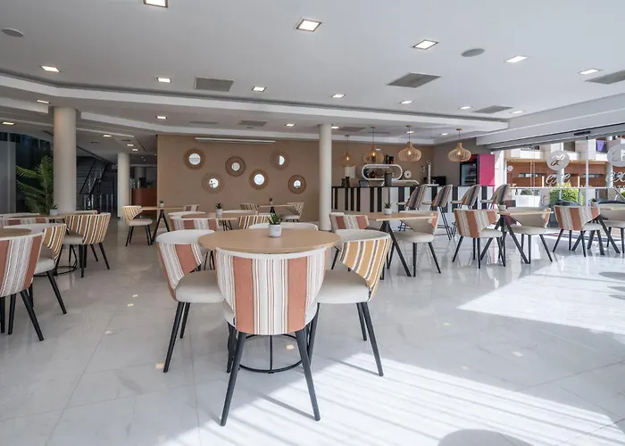 Szálloda Exe Thalasso & Spa- Adults Only Estepona